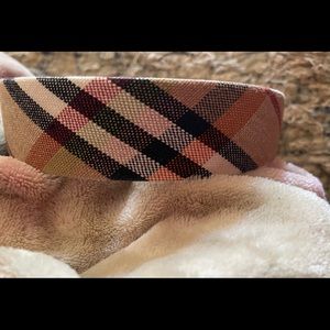 Burberry headband (rare gorgeous design)